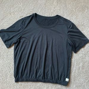 VUORI shirt - Like new!!